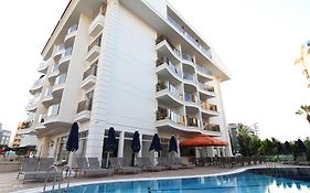 Sunway Club Otel